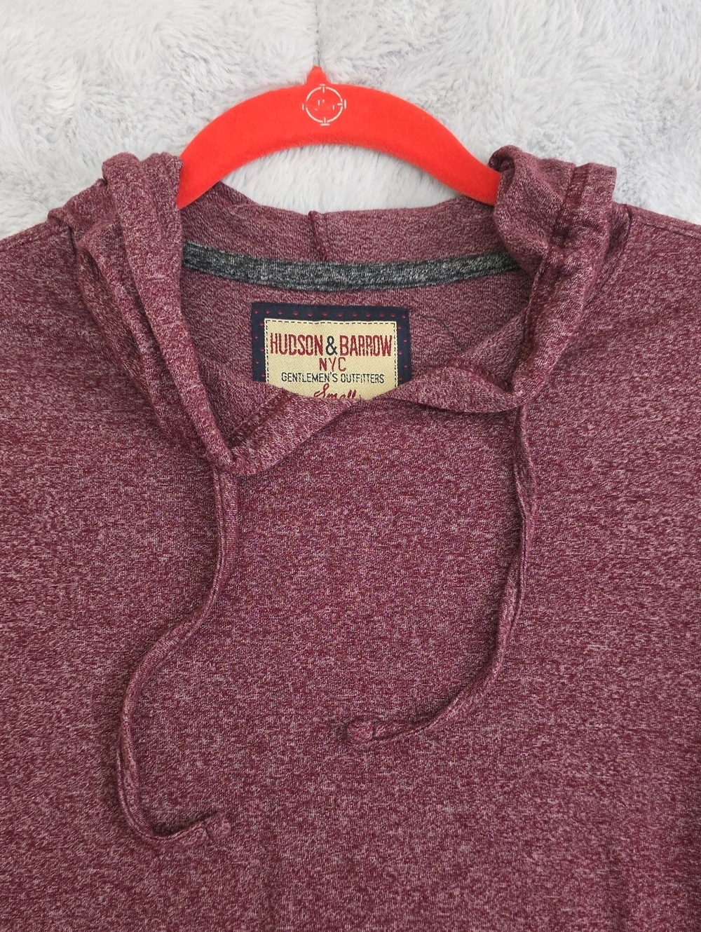 Hudson & Barrow Men's Maroon Hooded Long-Sleeve Pullover - Picture 2 of 8